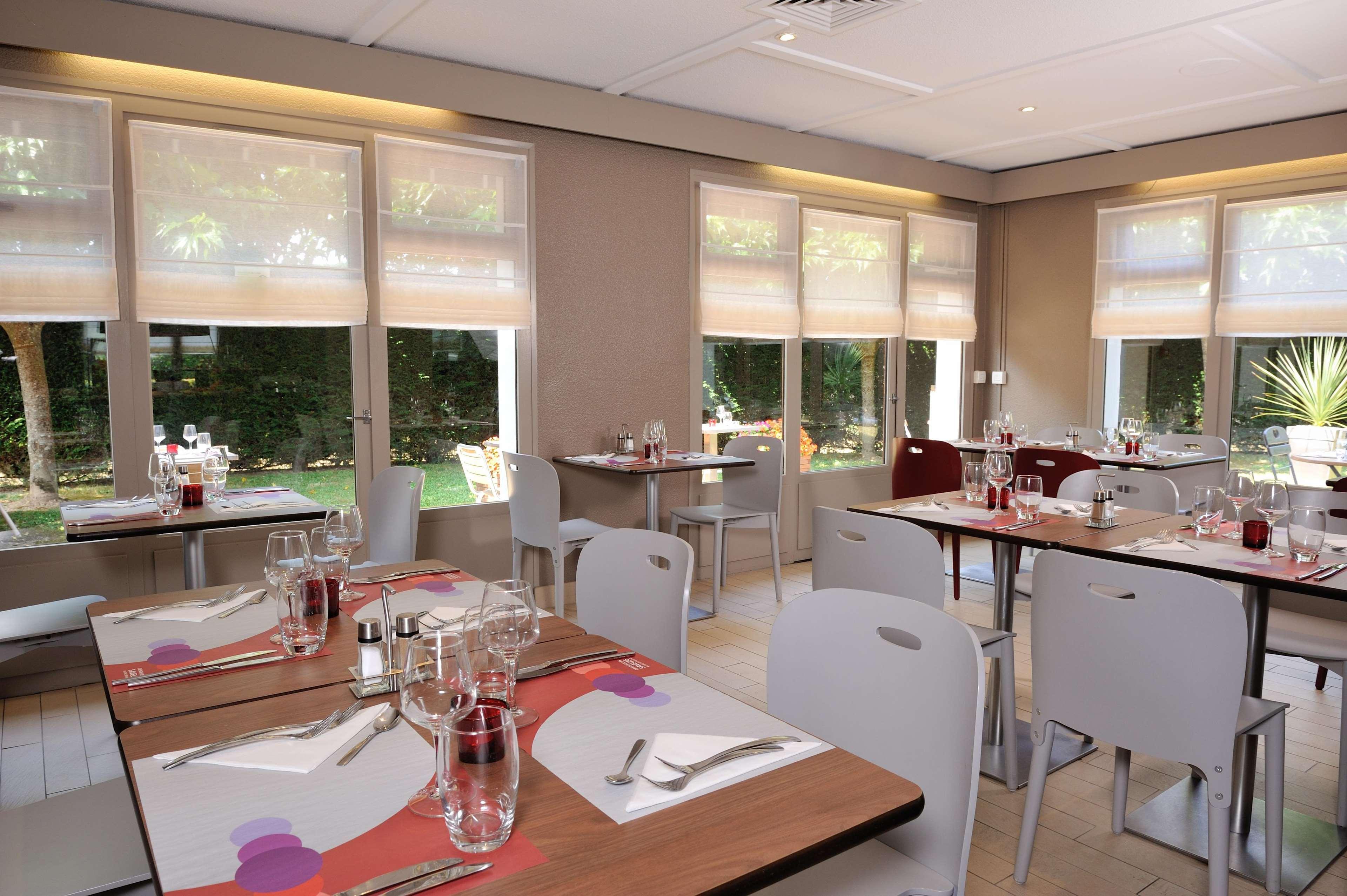 Campanile Marmande Hotel Exterior photo